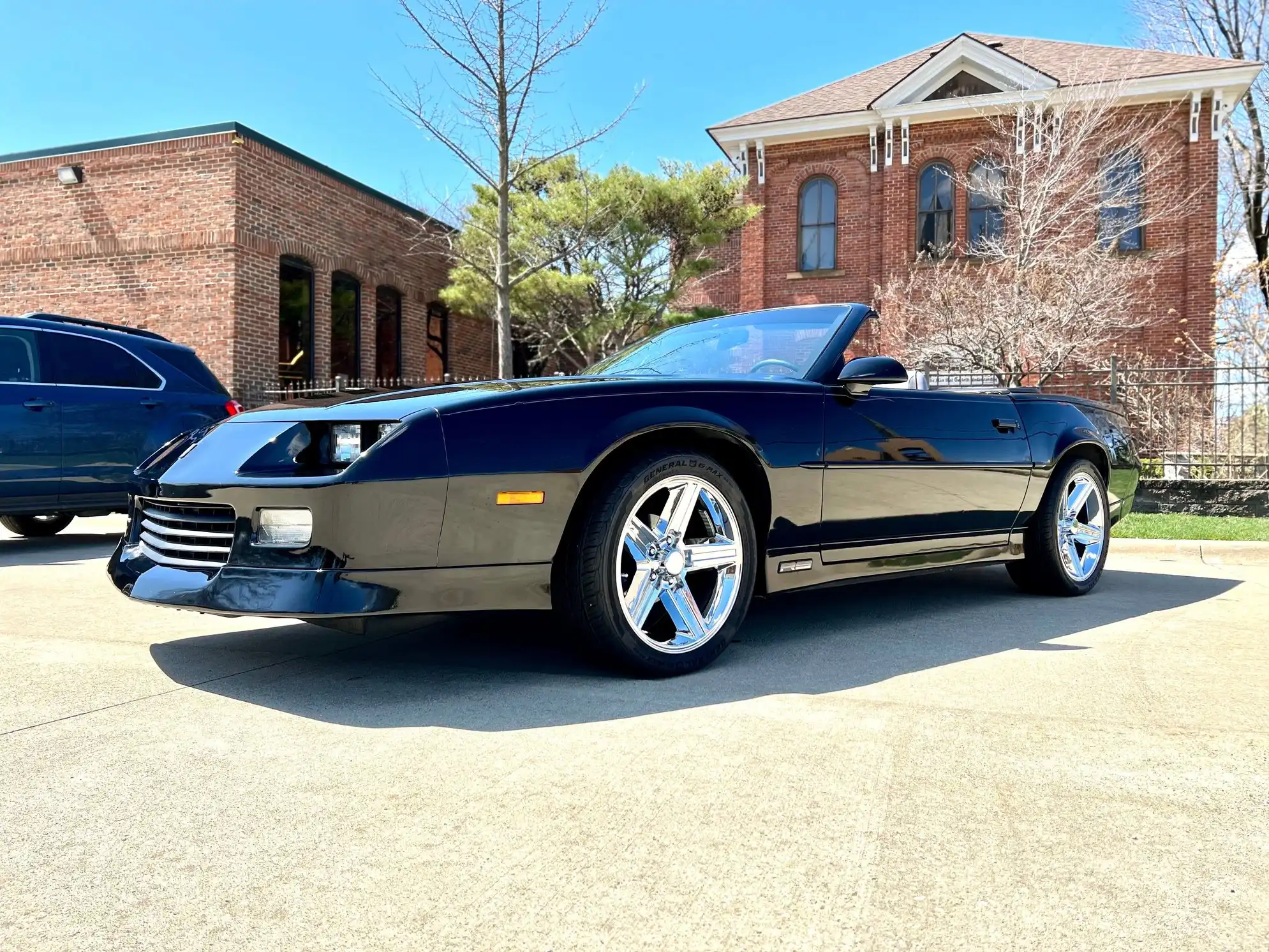 1989 Chevrolet Camaro's photo