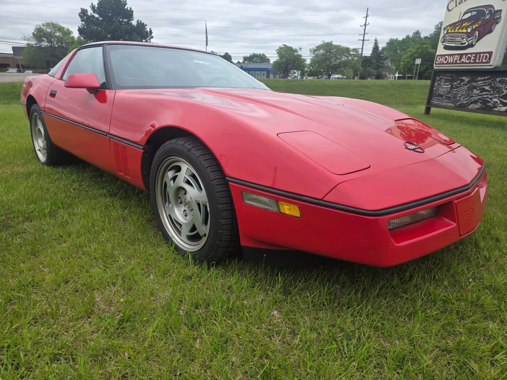 1990 Chevrolet Corvette's photo