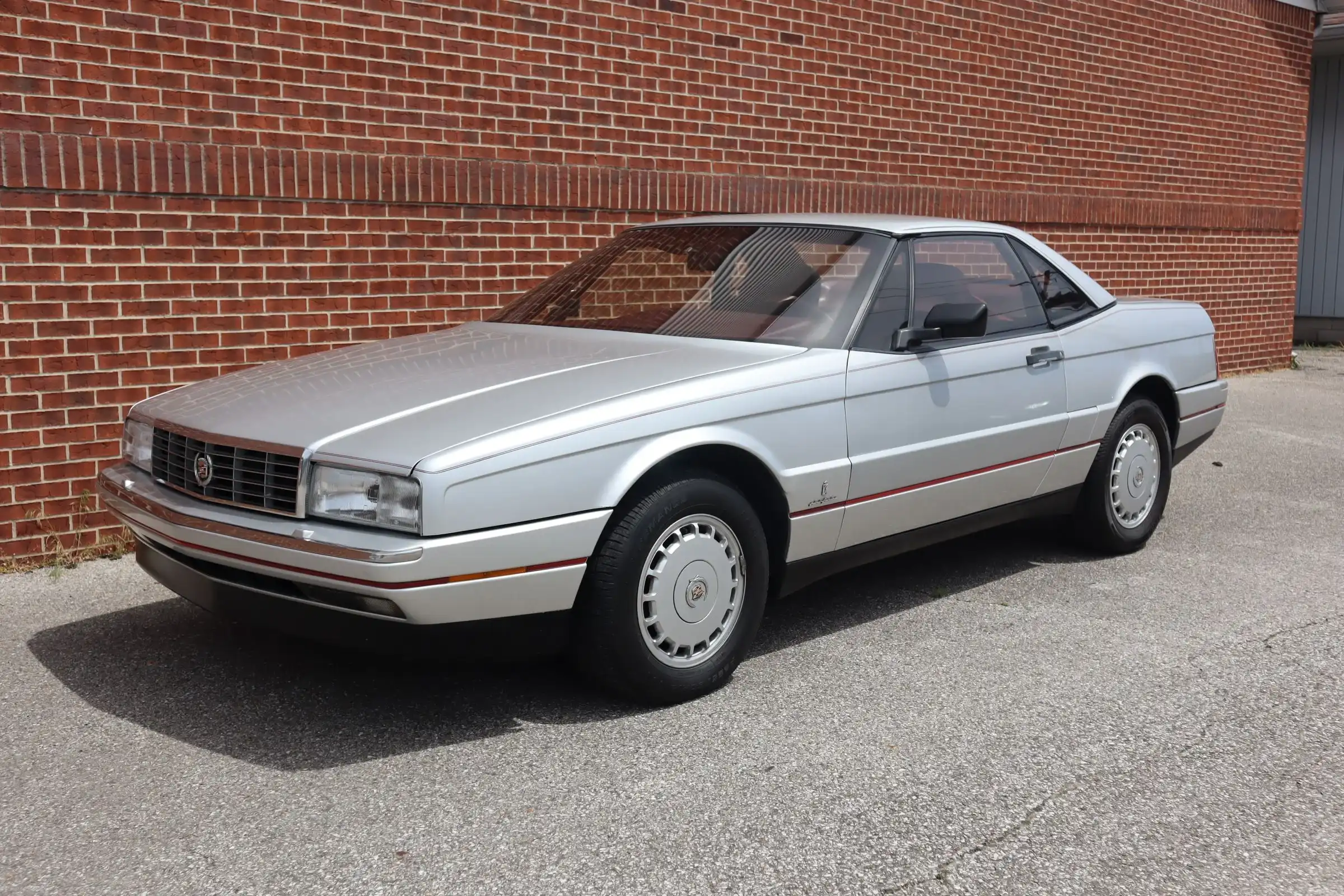 1987 Cadillac Allante's photo