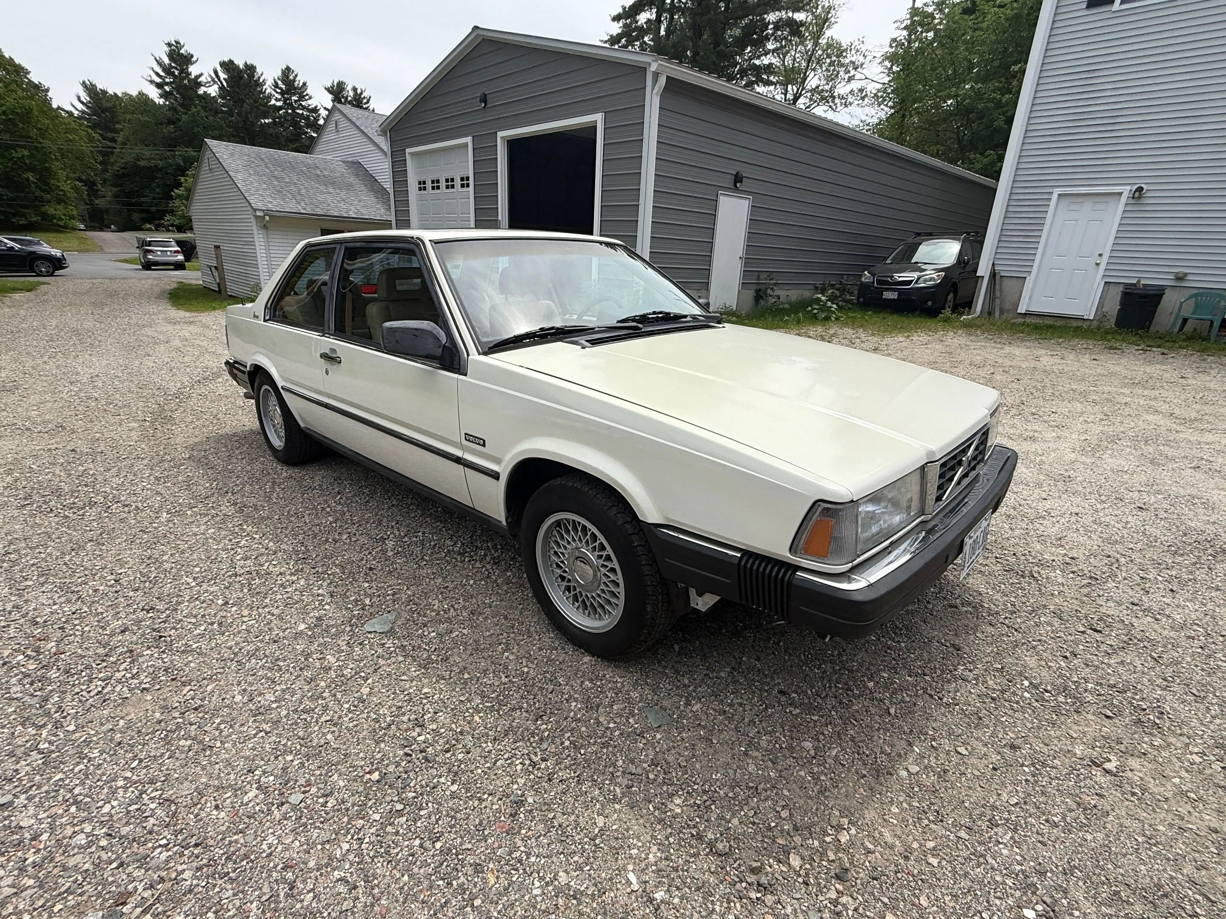 1989 Volvo 780 Series's photo