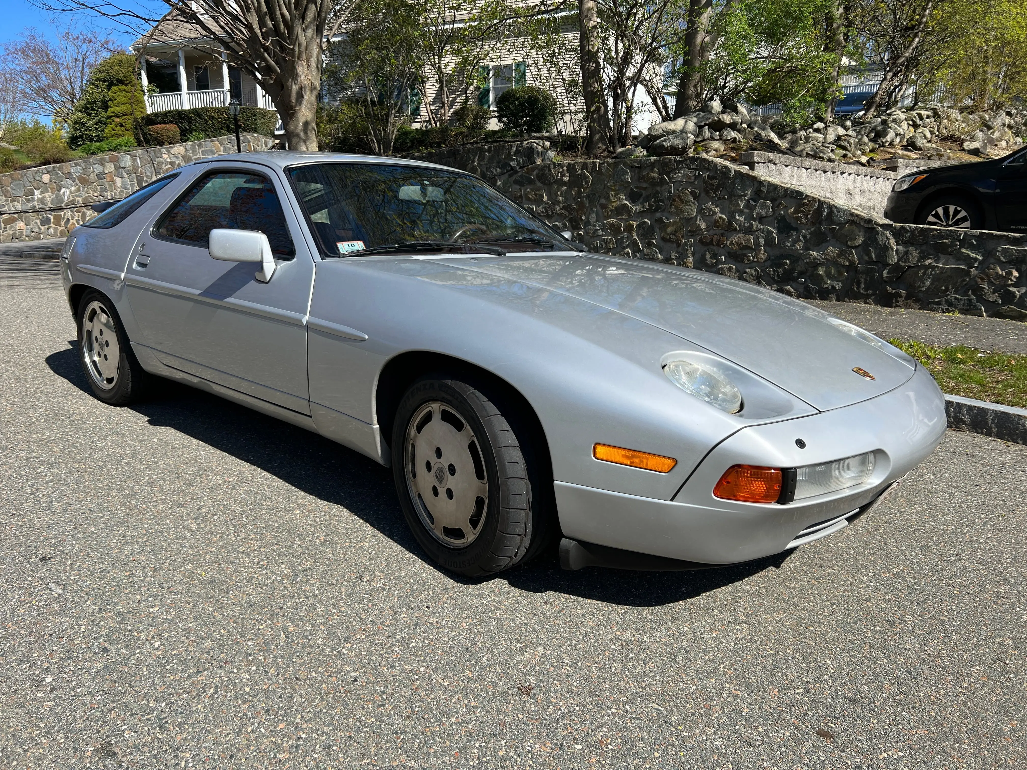 1987 Porsche 928 undefined photo 1
