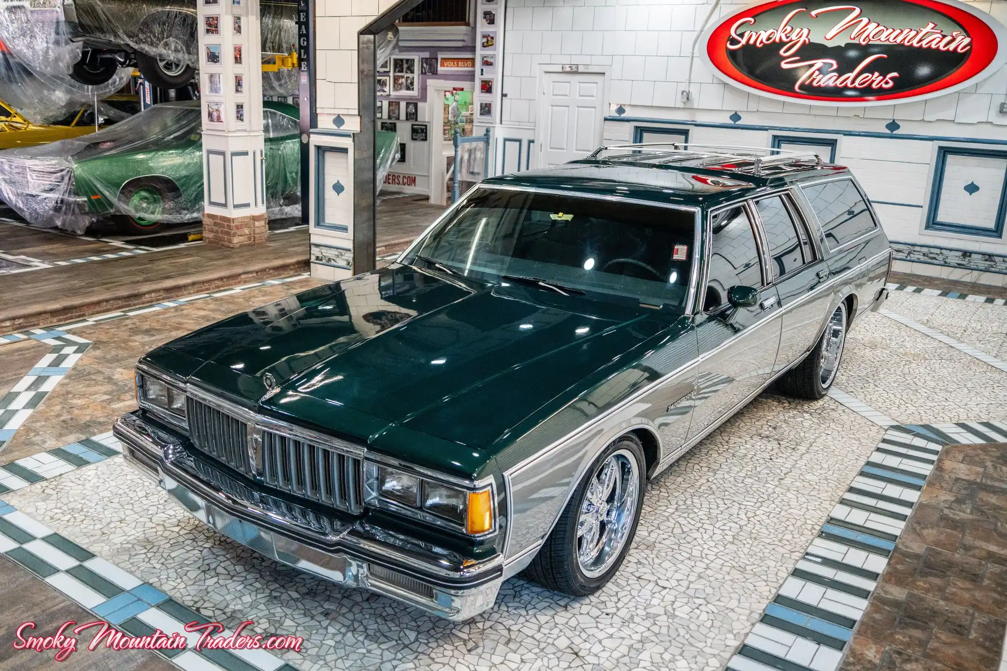 1984 Pontiac Parisienne's photo