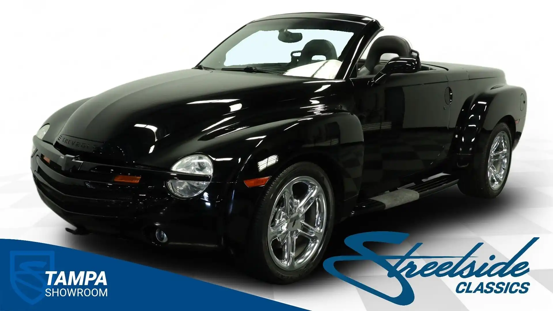 2004 Chevrolet SSR LS's photo