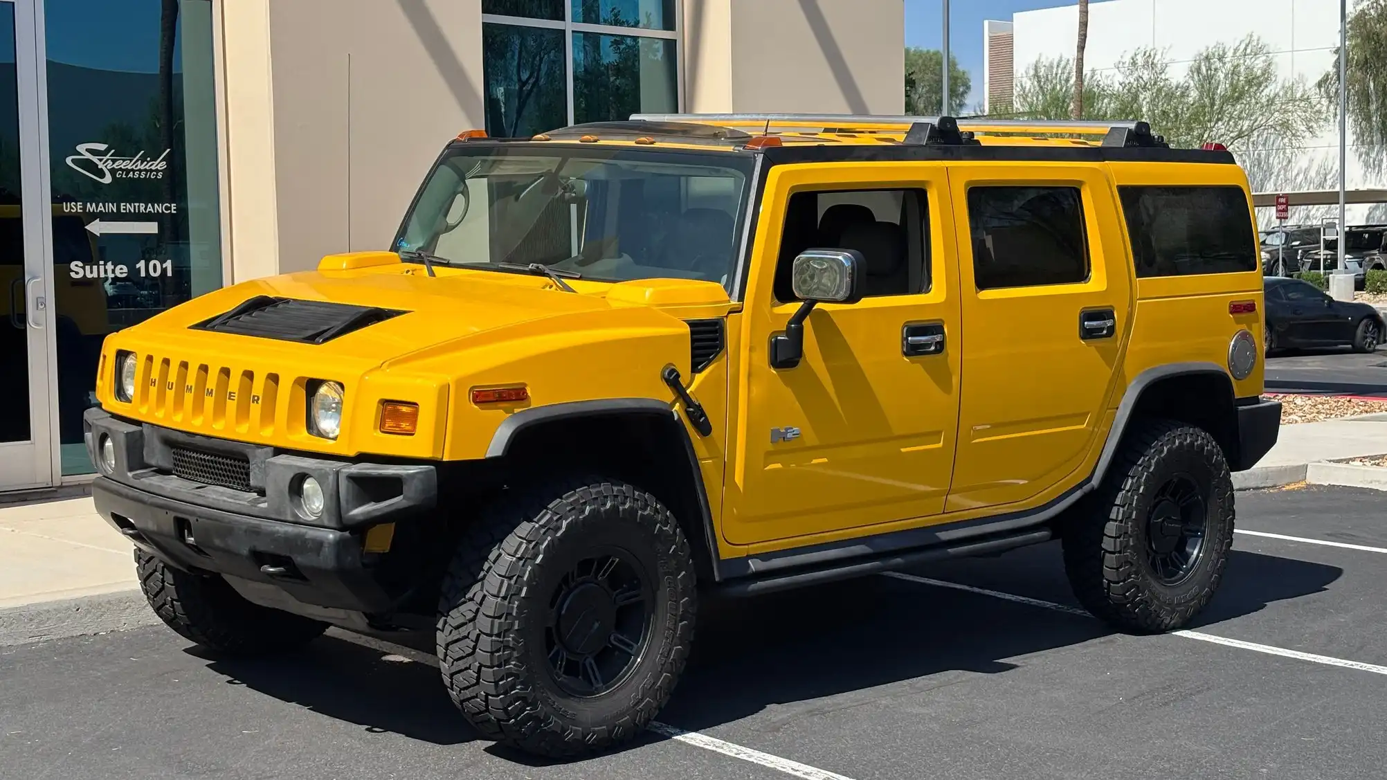 2004 Hummer H2 With B2E's photo