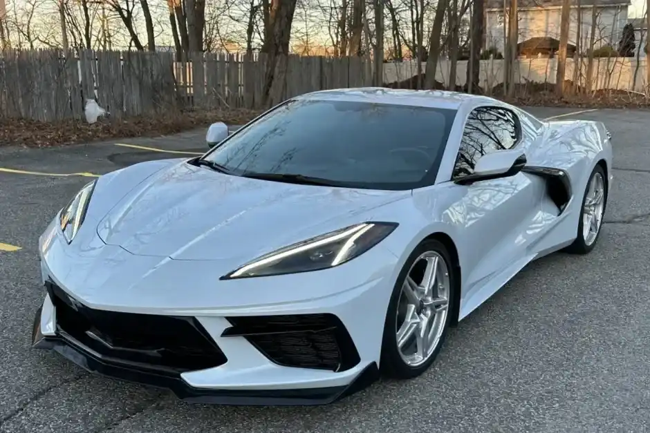 2021 Chevrolet Corvette Stingray Coupe 2LT's photo