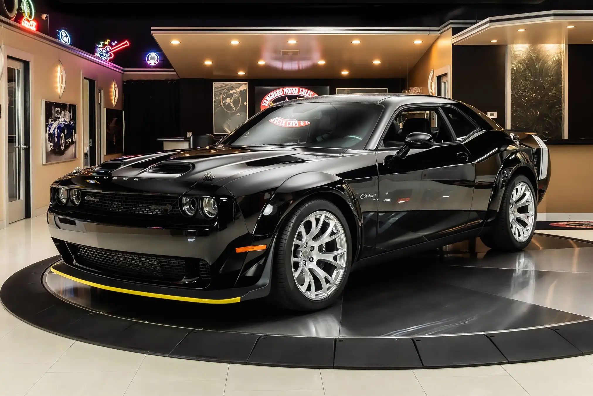 2023 Dodge Challenger SRT Hellcat Redeye WD Jailbreak Auto's photo