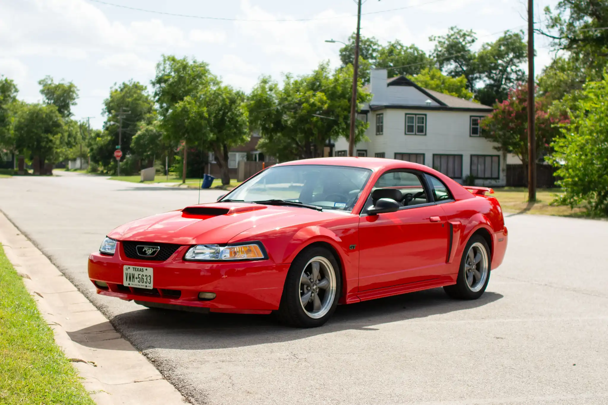 2001 Ford Mustang GT Premium's photo