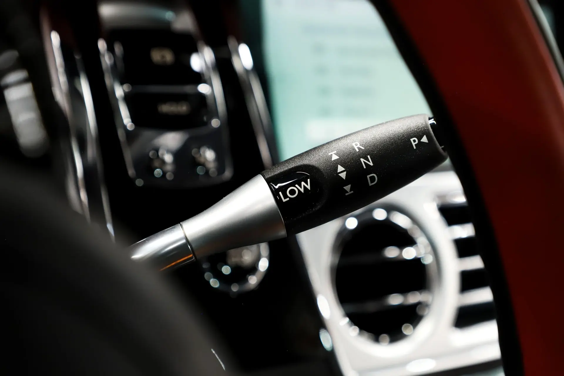2017 Rolls-Royce Wraith Black Badge photo 4