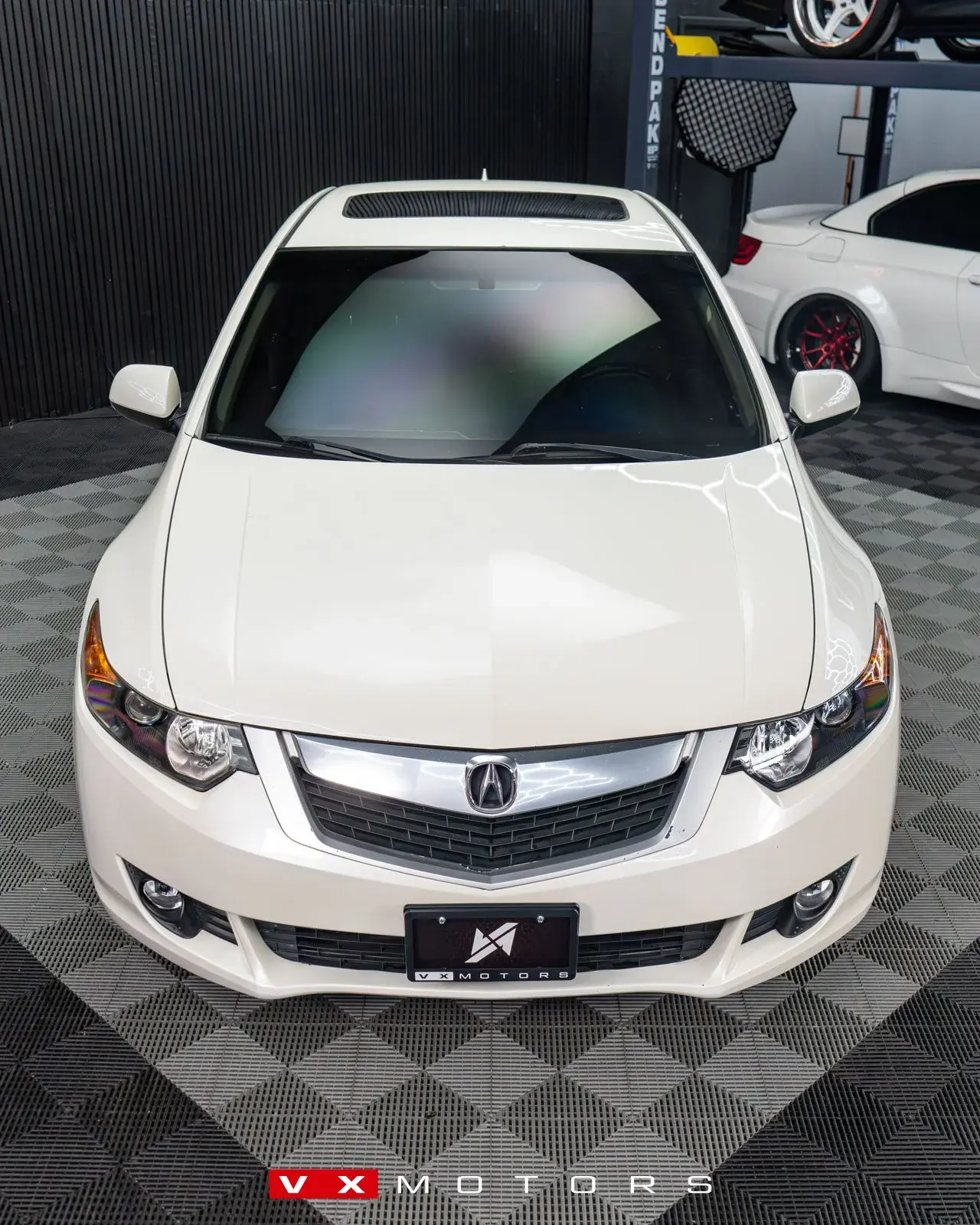 2010 Acura TSX Auto 4dr Sdn I4 photo 4