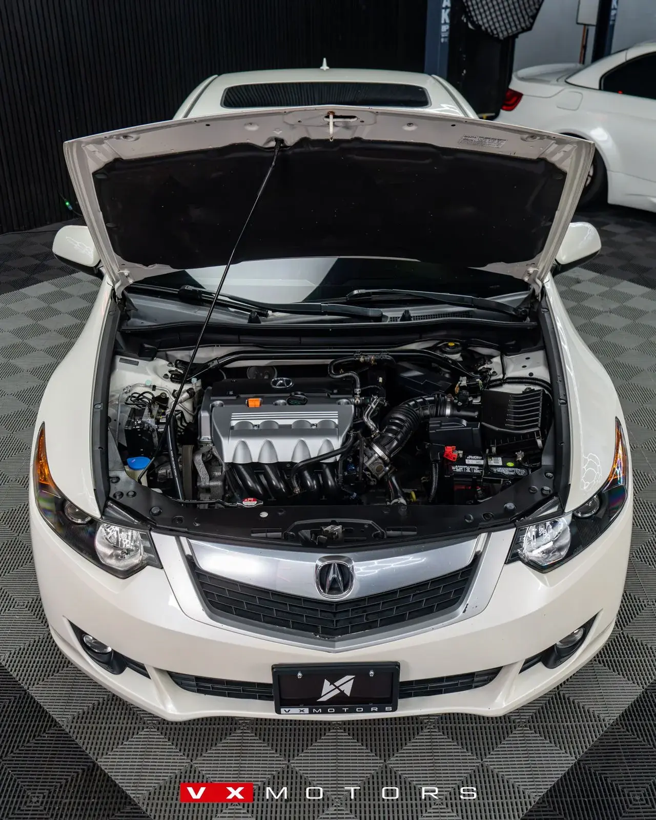2010 Acura TSX Auto 4dr Sdn I4 photo 5