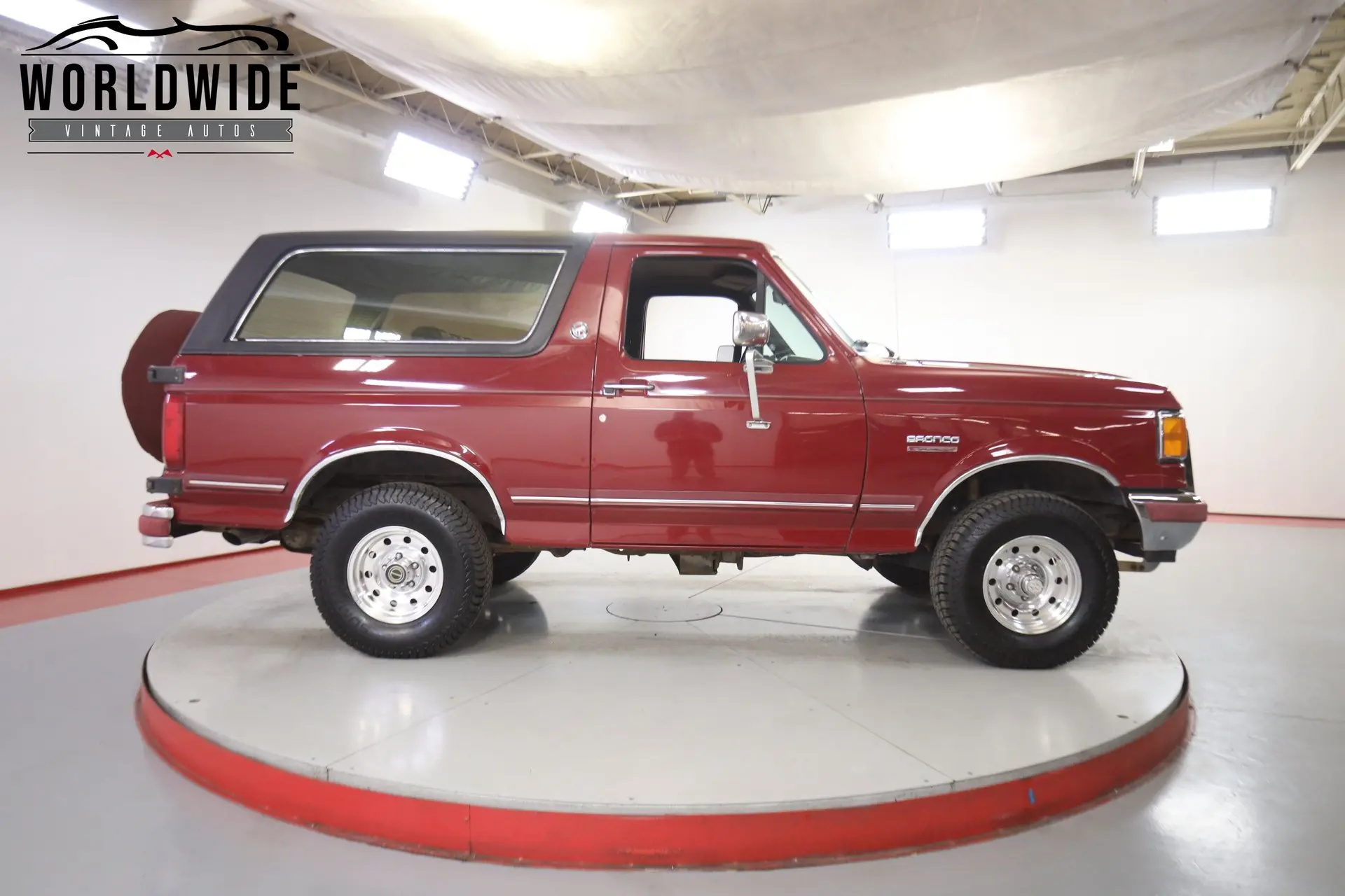 1991 Ford Bronco undefined photo 4