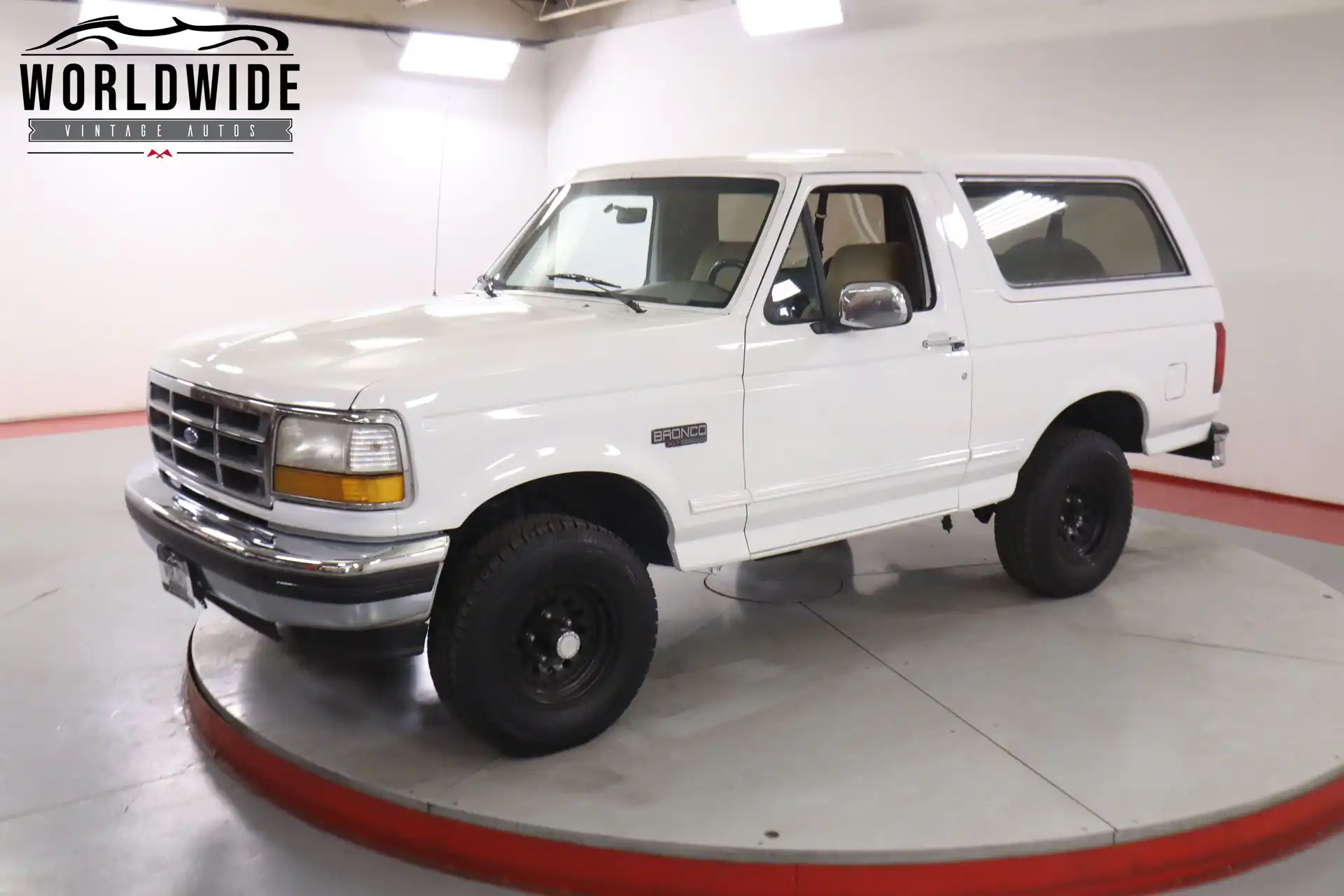 1993 Ford Bronco's photo