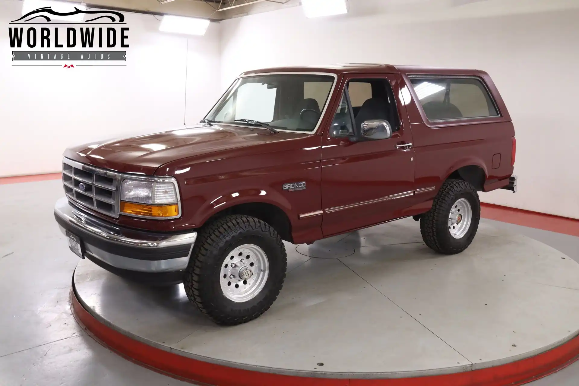 1993 Ford Bronco's photo