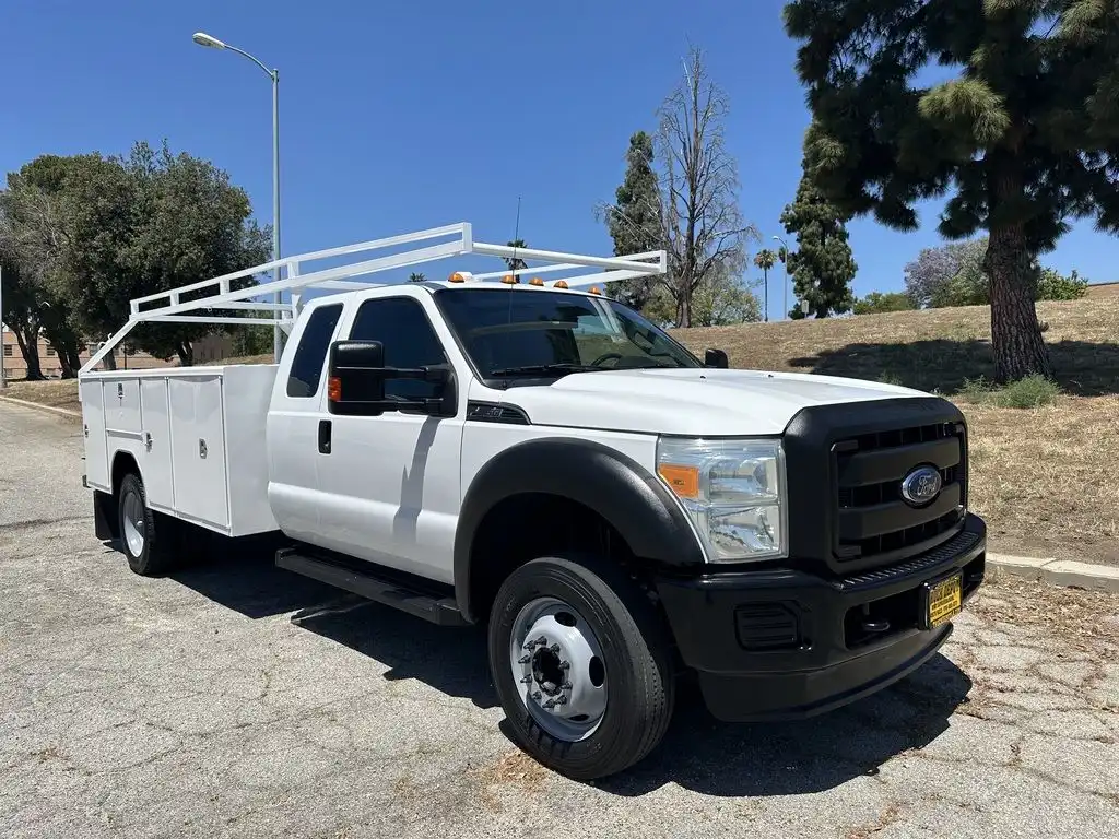 2016 Ford F-450 XLT SuperCab 162-In DRW's photo