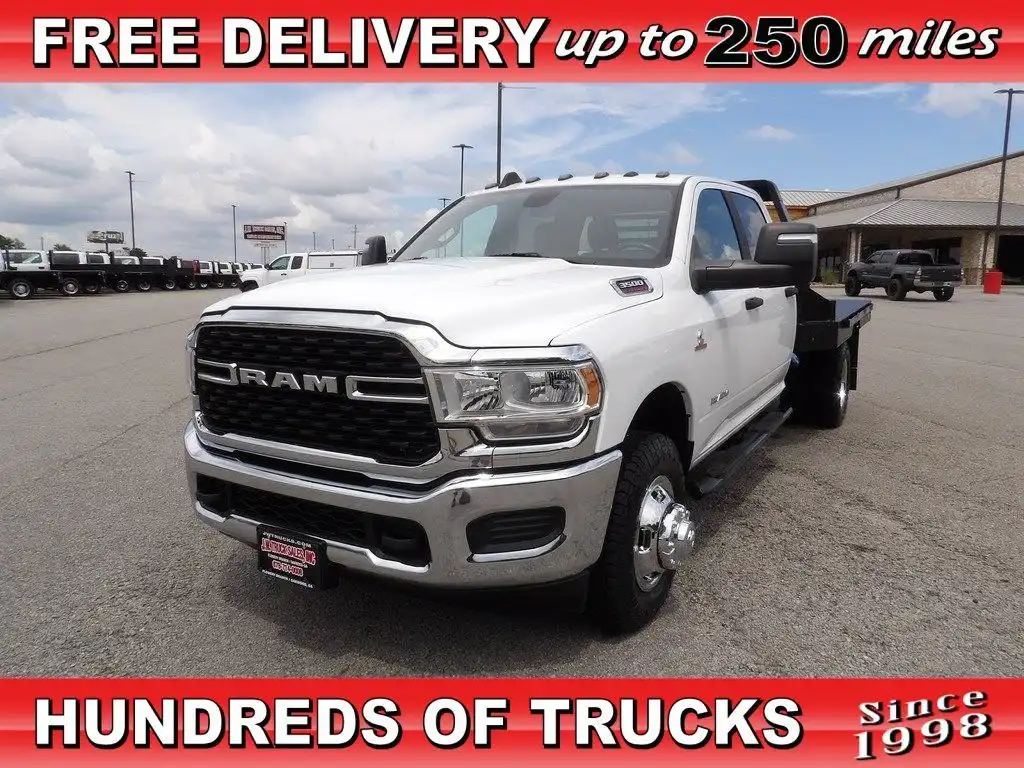 2024 RAM 3500 SLT 4X4 Crew Cab's photo
