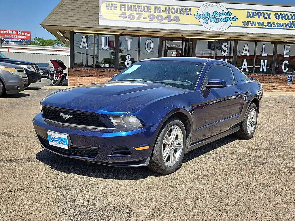 2010 Ford Mustang V6's photo
