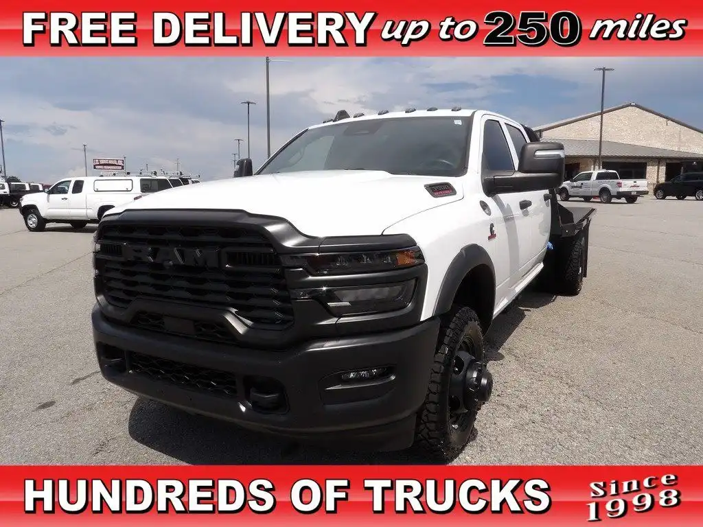 2025 RAM 3500 Tradesman 4X4 Crew Cab's photo