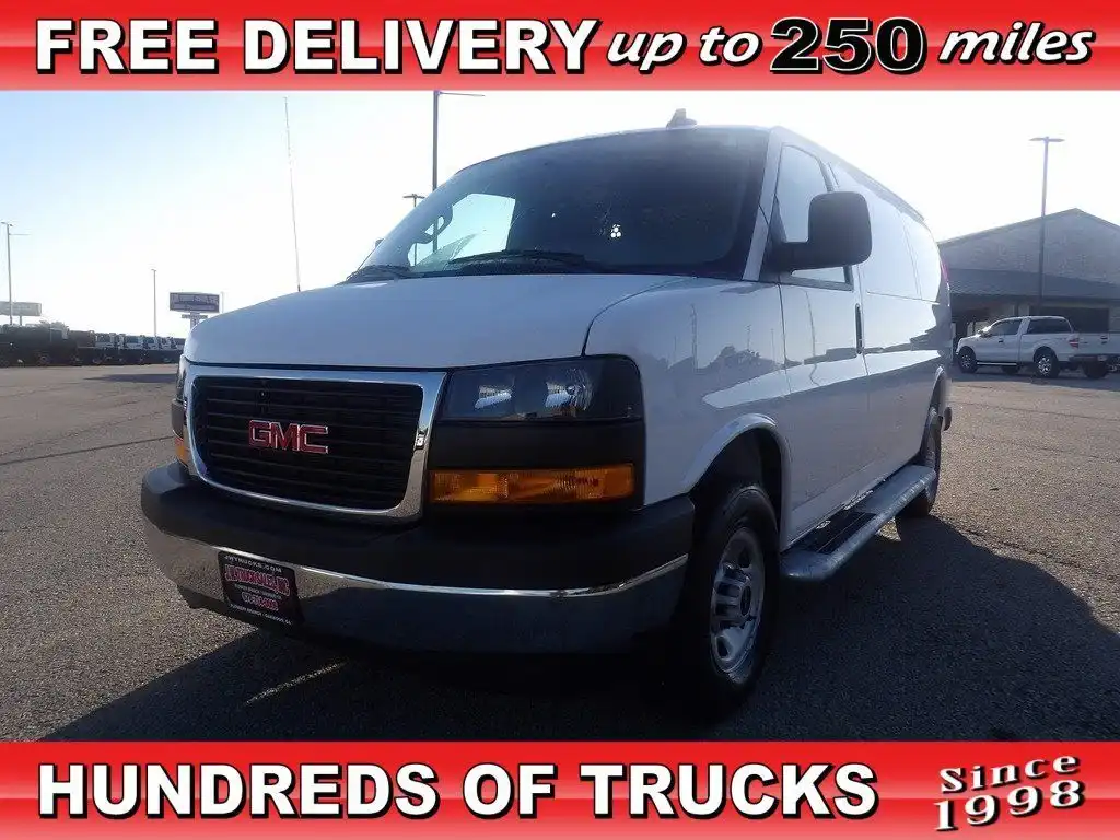 2025 GMC Savana 2500's photo