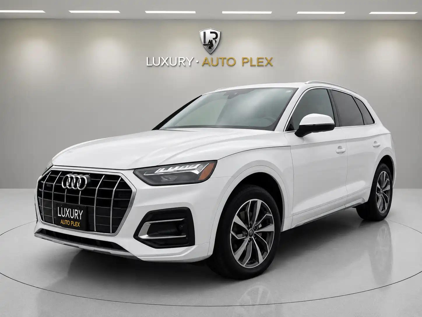 2021 Audi Q5 45 Premium's photo