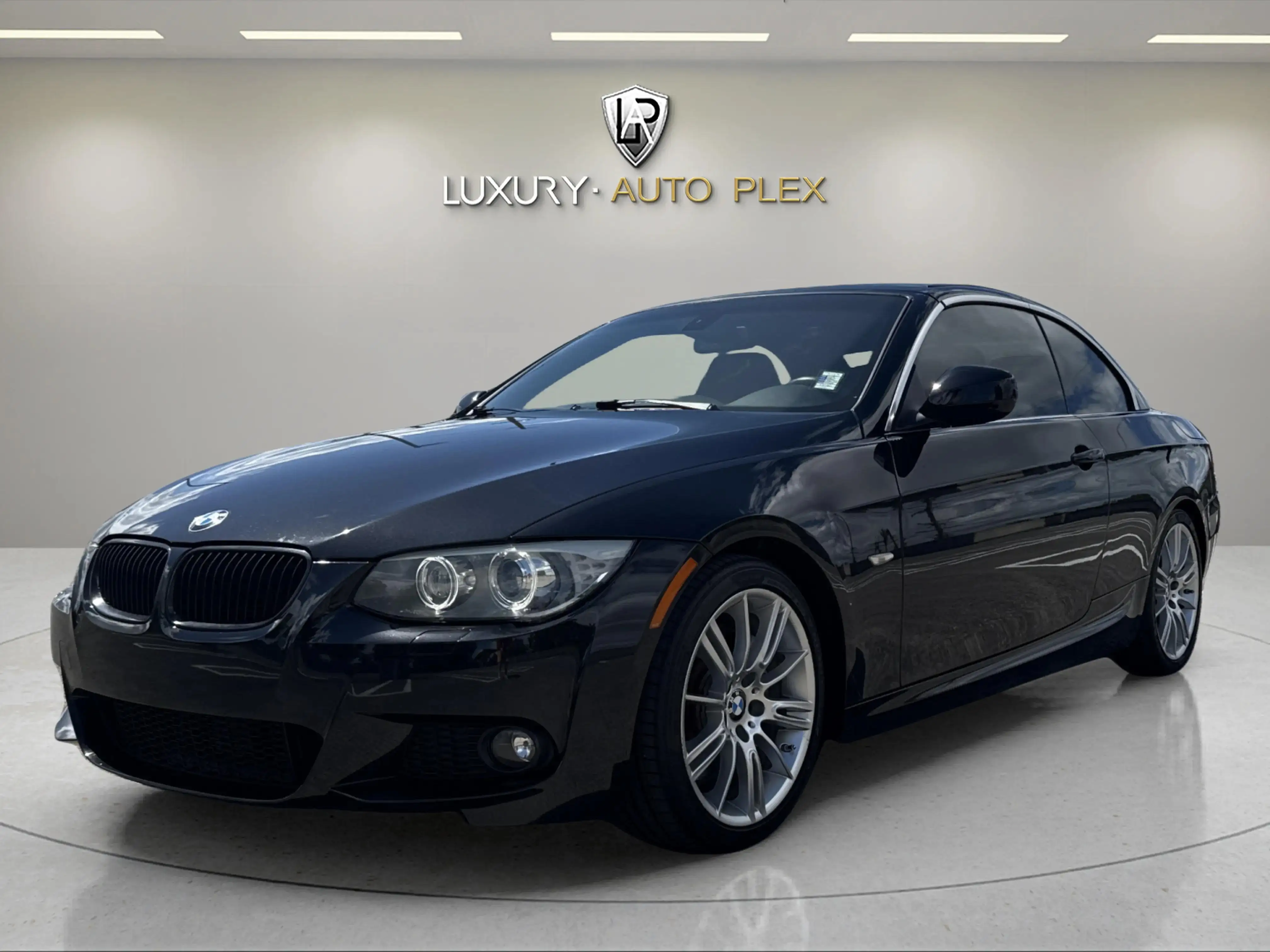 2013 BMW 3 Series 335i Convertible's photo