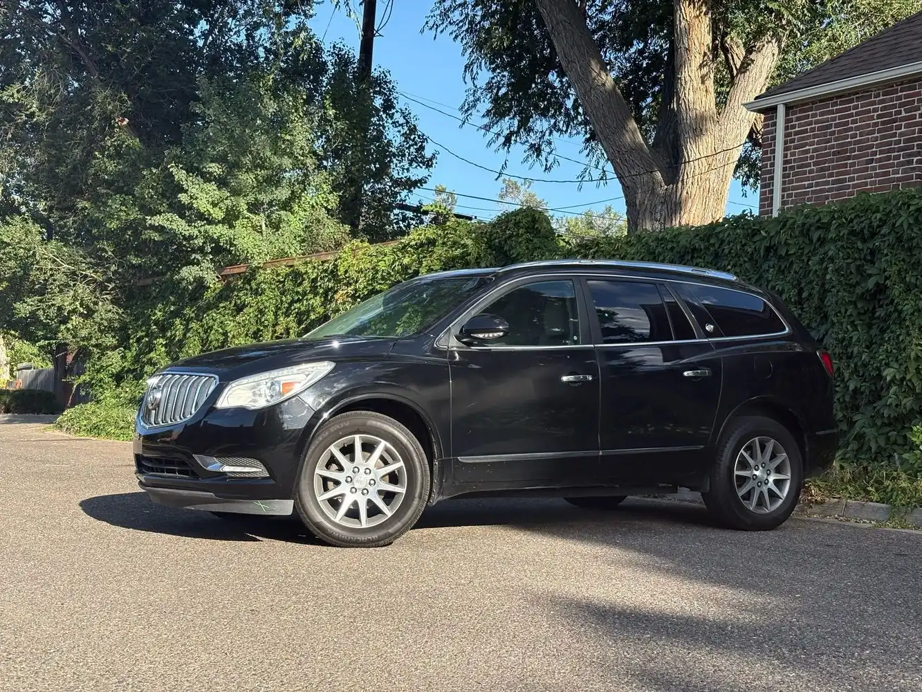 2017 Buick Enclave Convenience's photo