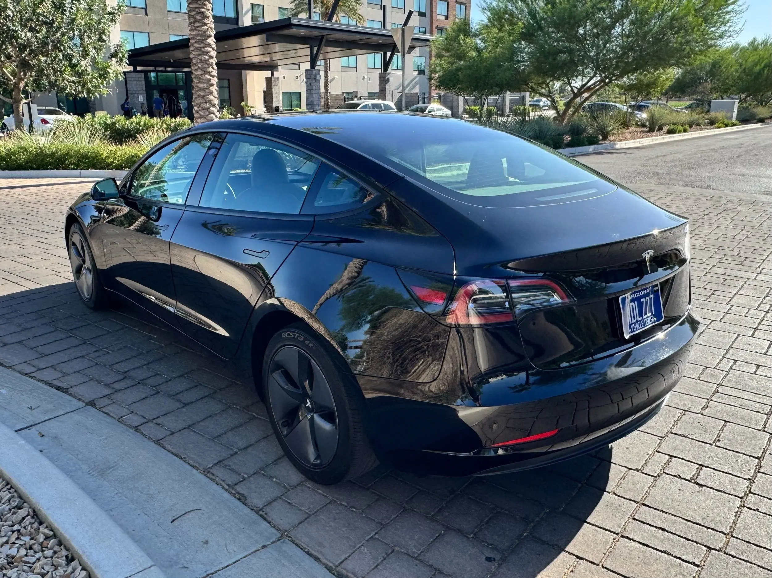 2023 Tesla Model 3 Base photo 4