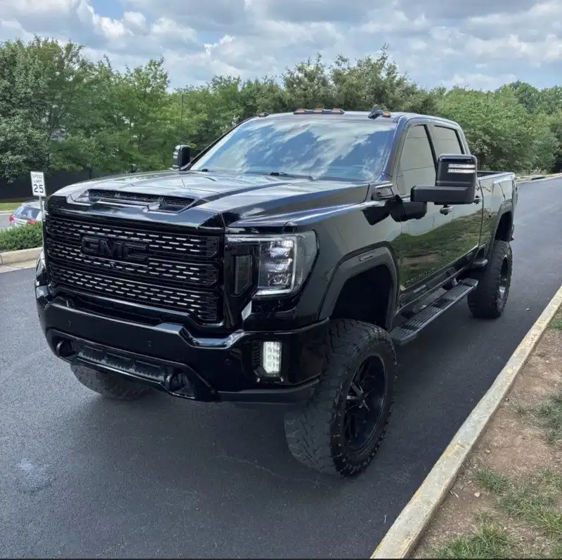 2020 GMC Sierra Denali 4WD Crew Cab Standard Box SRW's photo