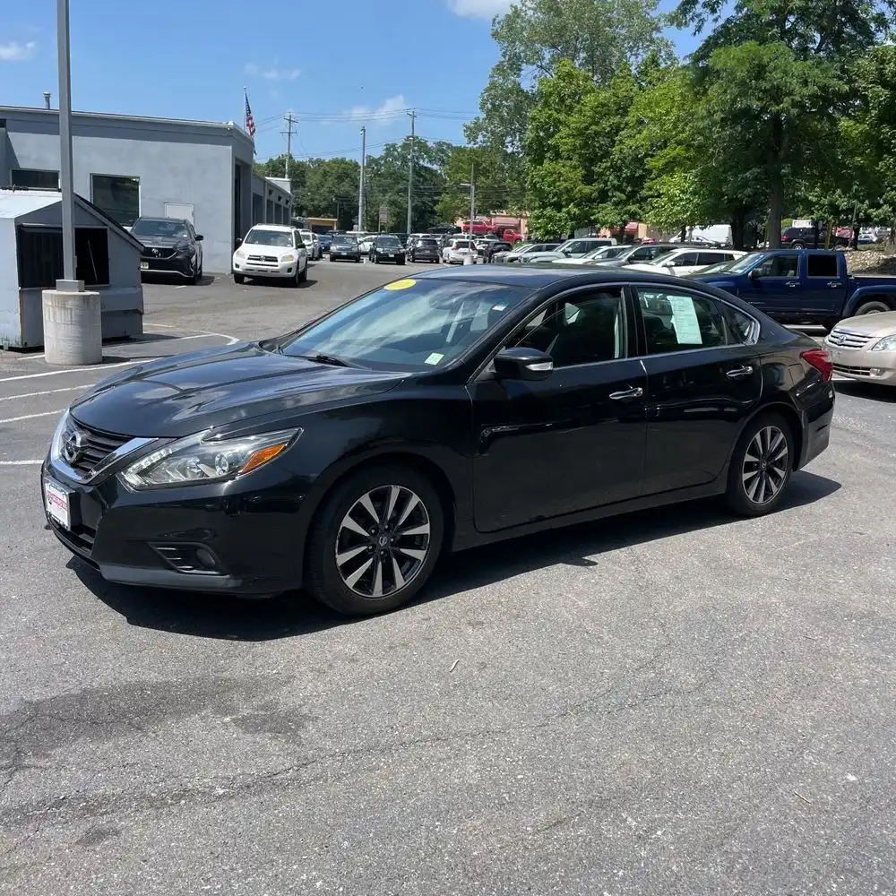 2016 Nissan Altima 2.5 SL's photo