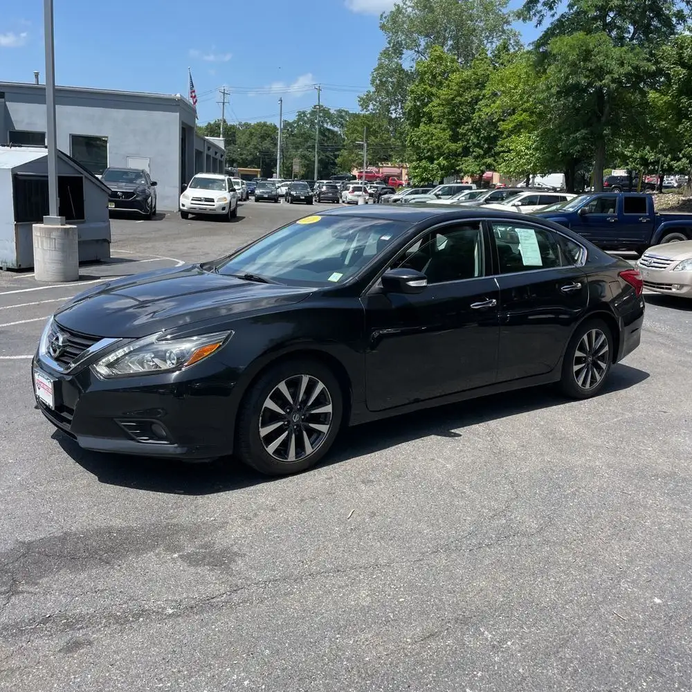 2016 Nissan Altima 2.5 SL's photo