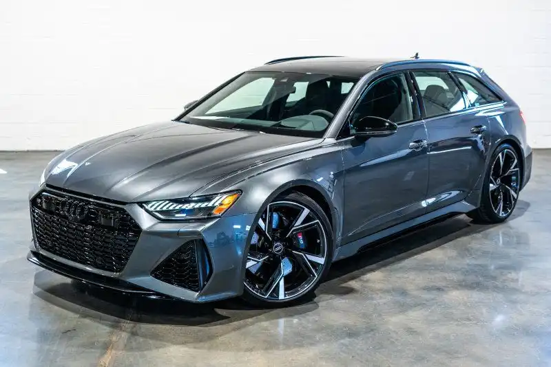2022 Audi RS 6 Avant Base's photo