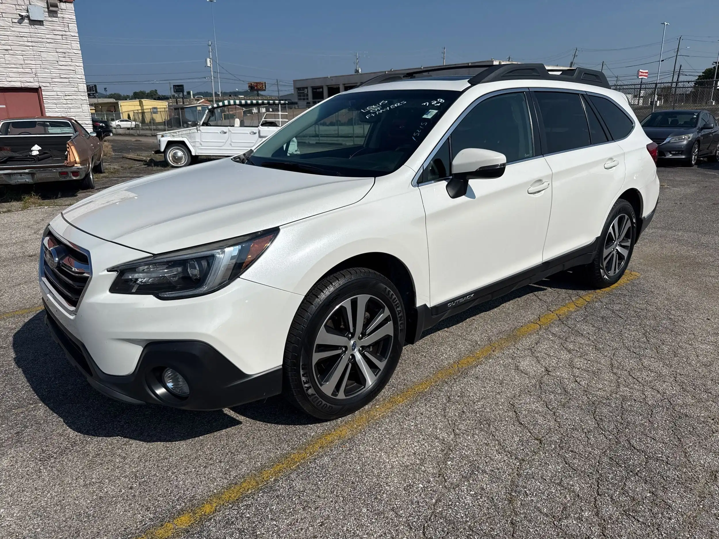 2019 Subaru Outback 2.5i Limited's photo