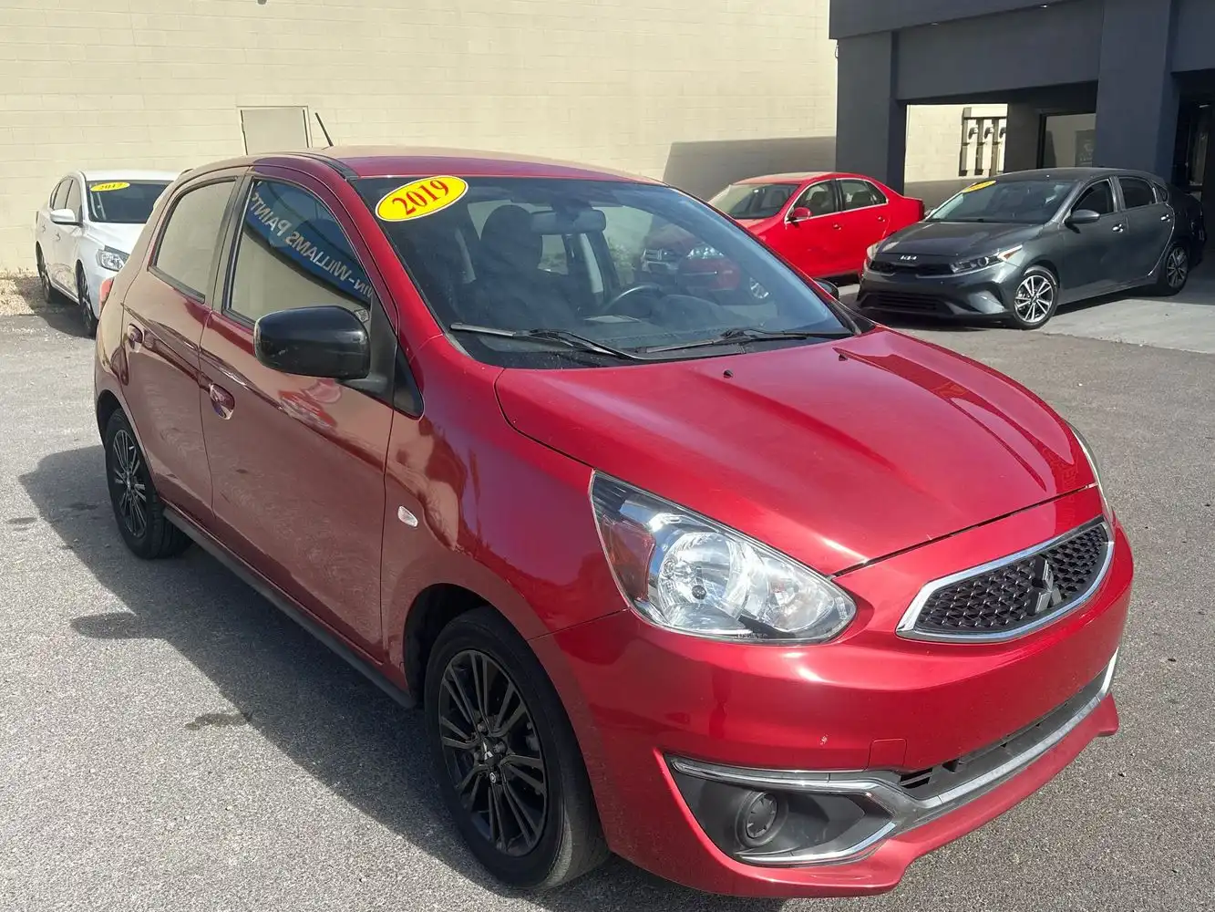2019 Mitsubishi Mirage LE CVT's photo