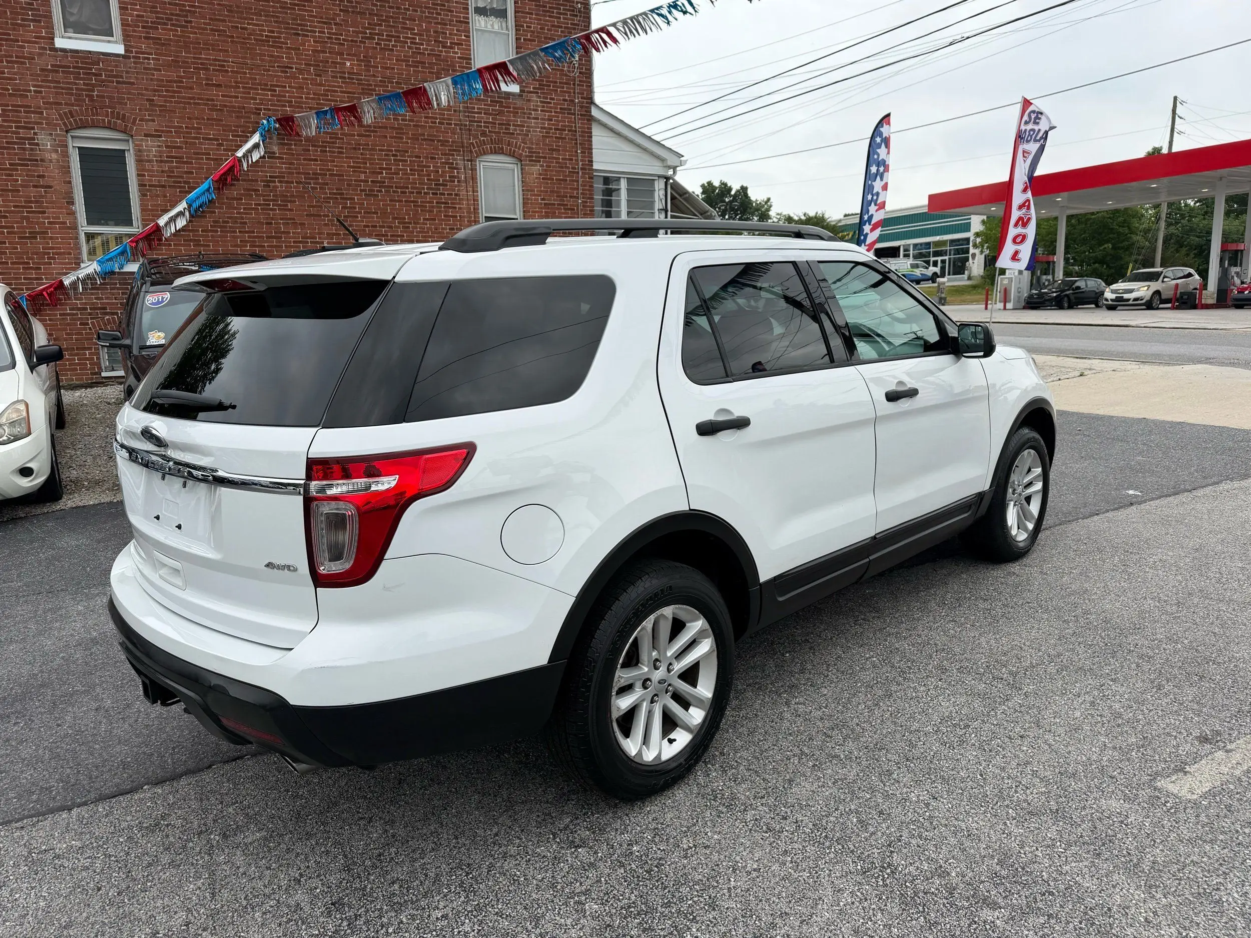 2015 Ford Explorer Base 4x4 photo 5