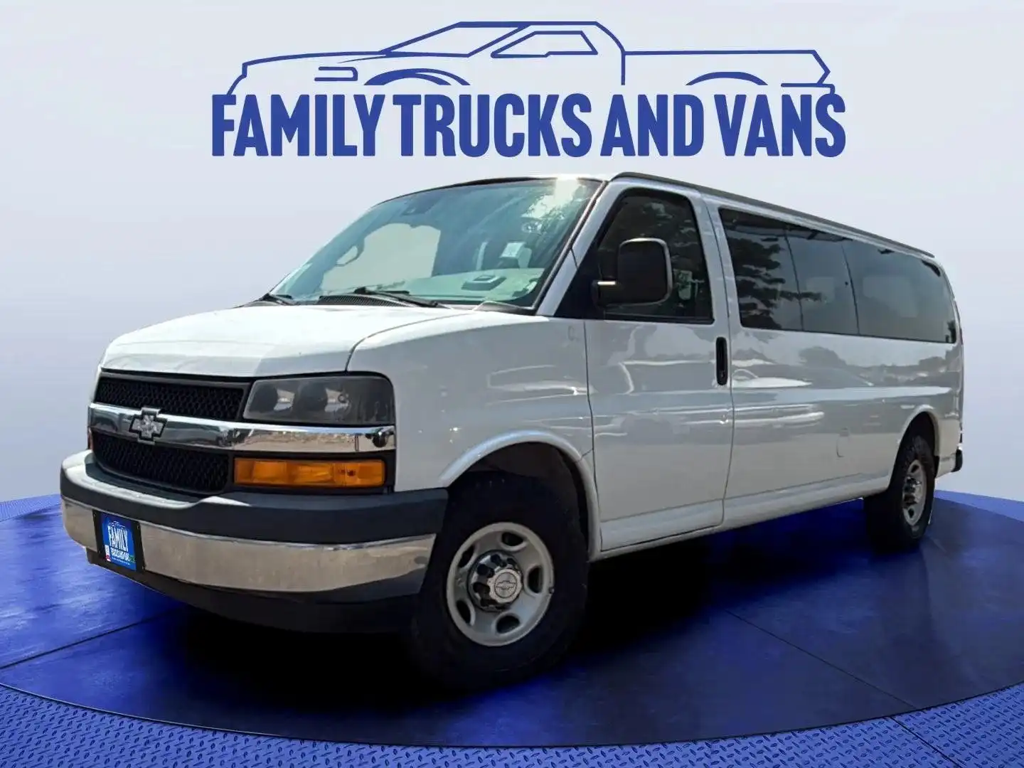 2020 Chevrolet Express 3500 LT Extended's photo