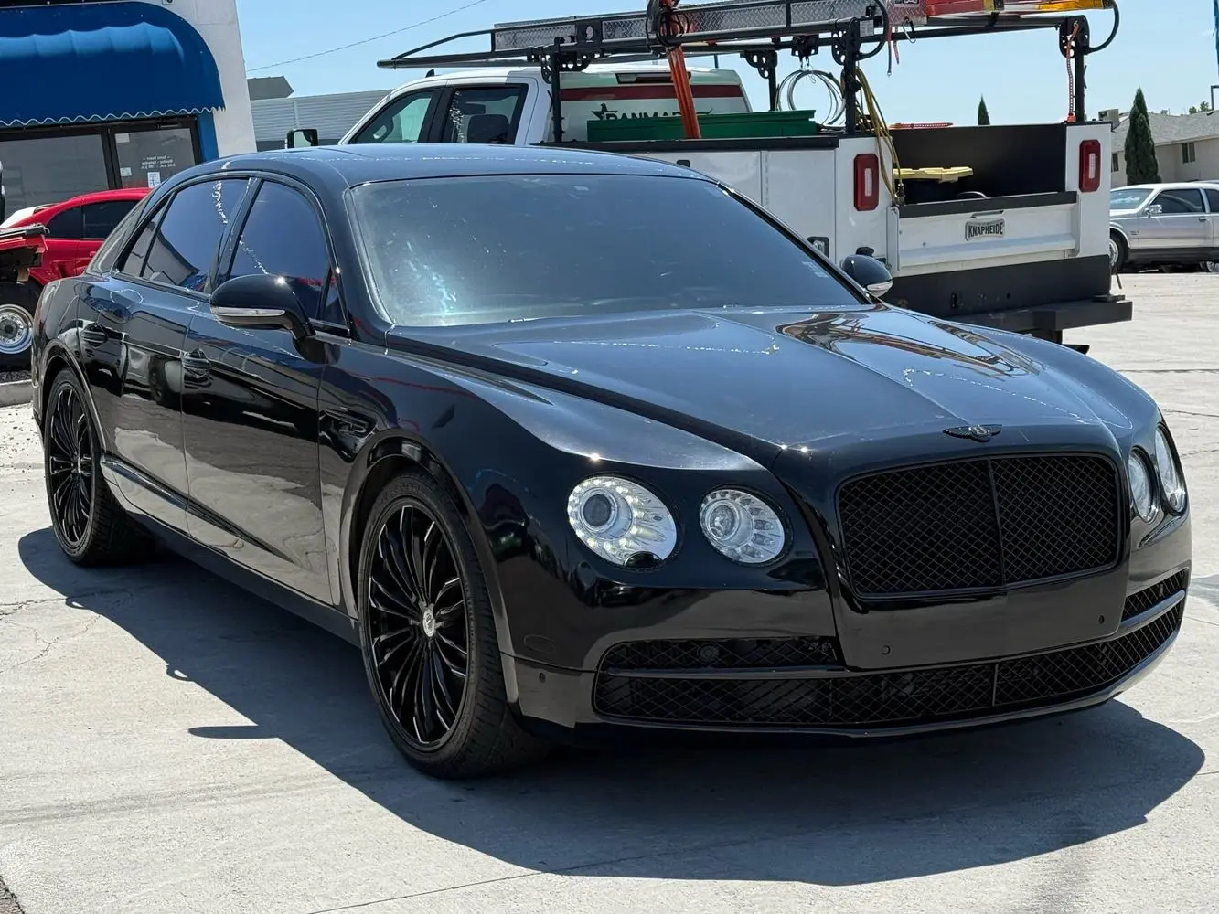 2014 Bentley Flying Spur Base photo 3