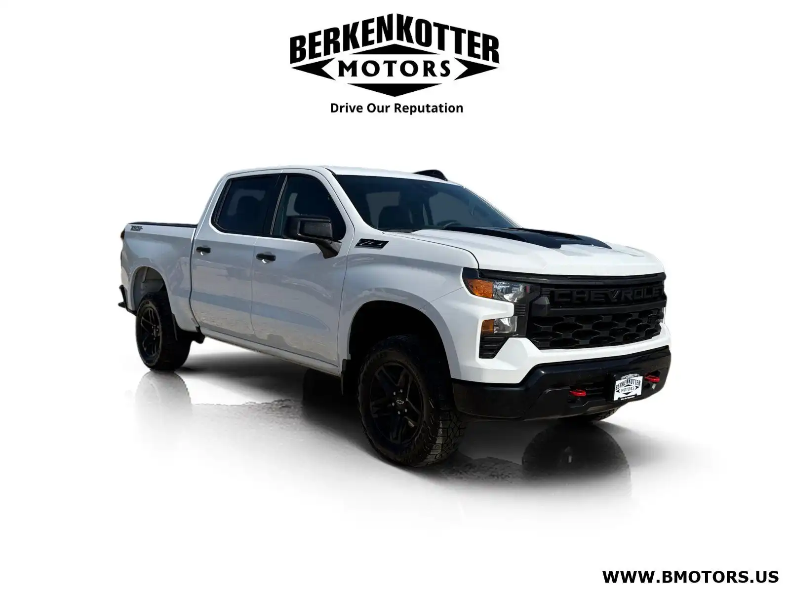 2024 Chevrolet Silverado 1500 Custom Trail Boss 4X4 Crew Cab Short Box's photo