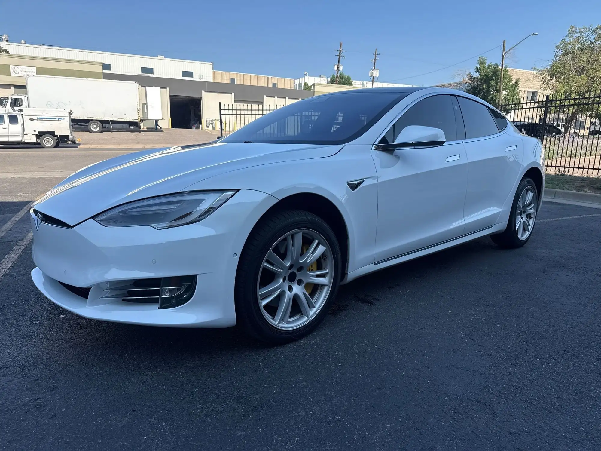 2021 Tesla Model S Long Range Plus's photo
