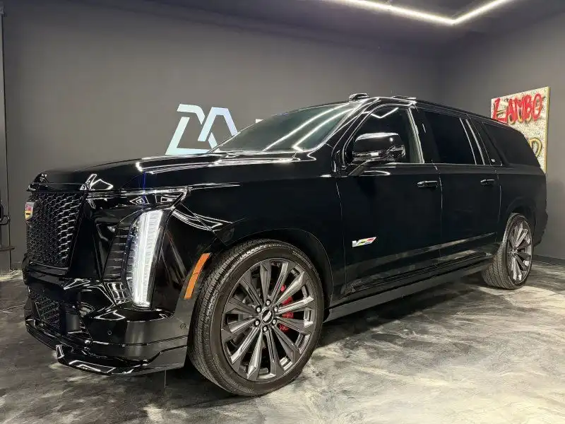 2026 Cadillac Escalade ESV V-Series's photo