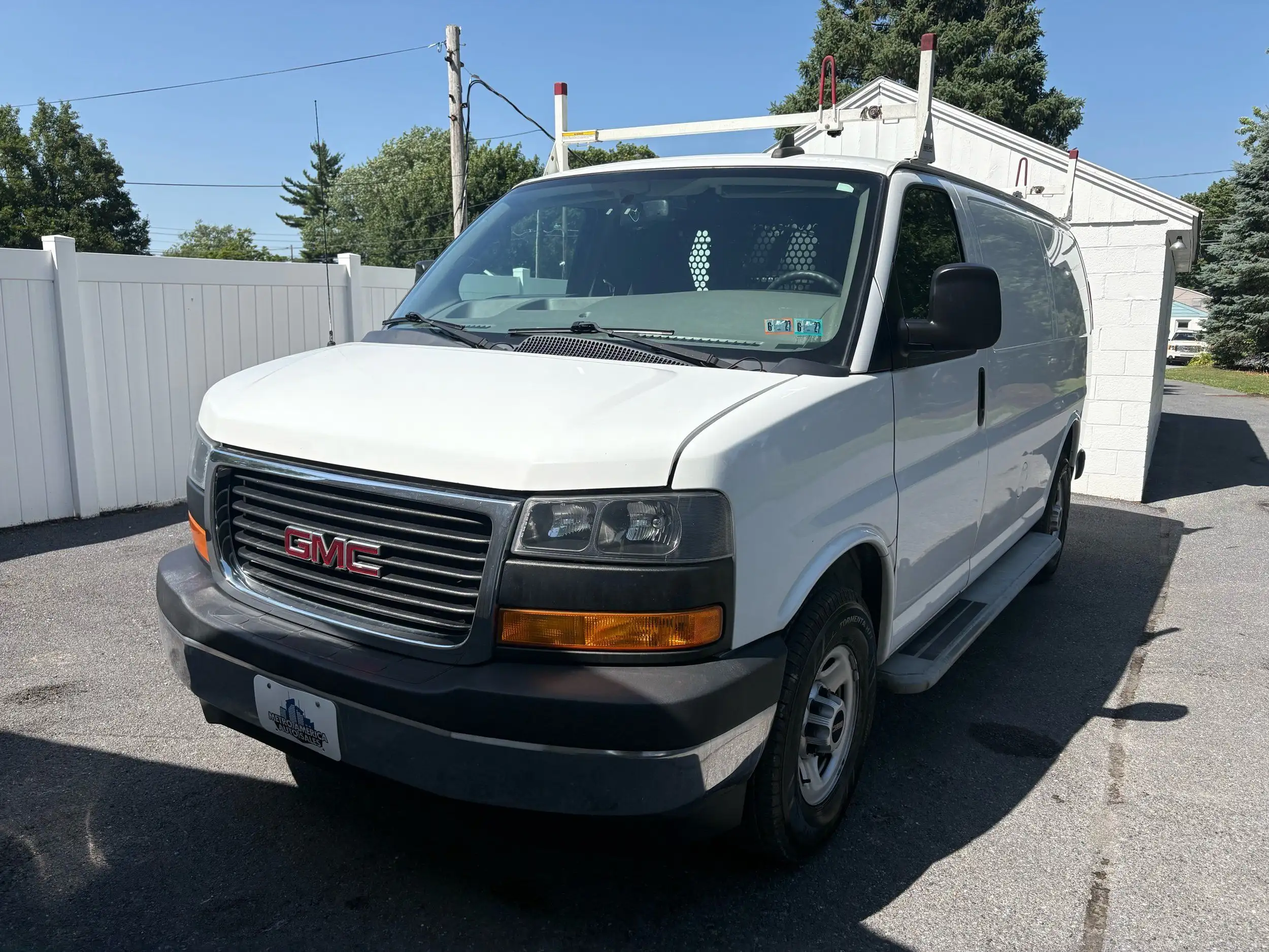 2020 GMC Savana 2500's photo