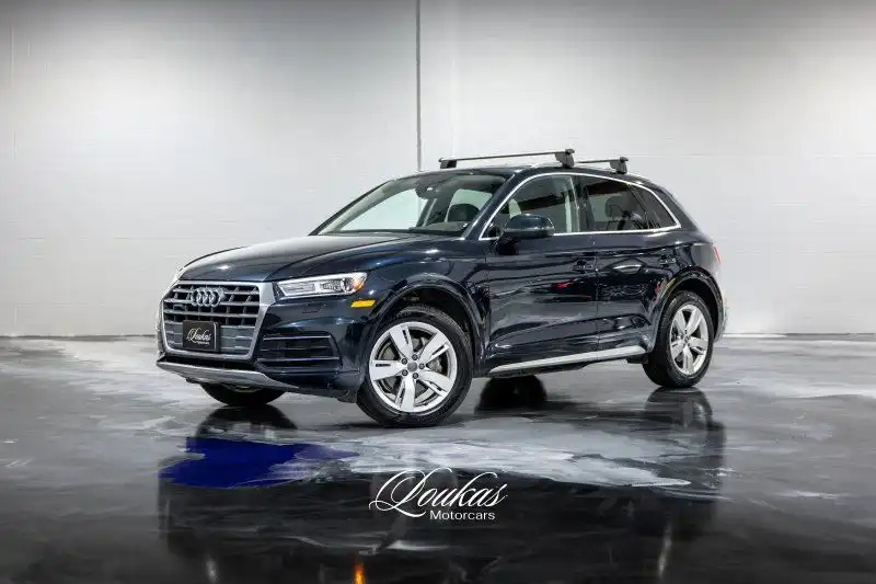 2019 Audi Q5 2.0T quattro S tronic Premium's photo
