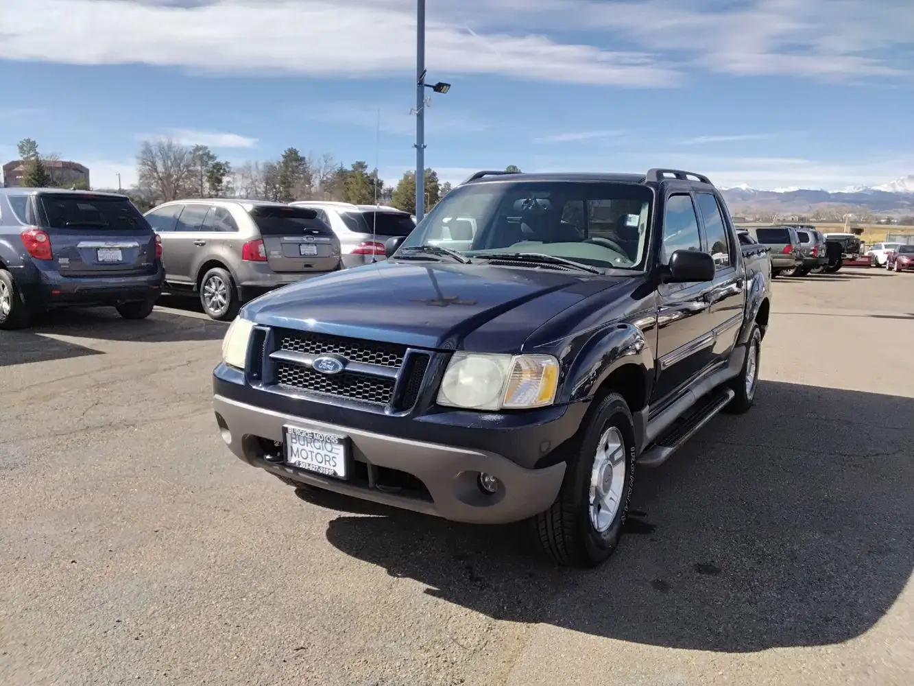 2003 Ford Explorer XLS Auto 4X4 photo 1