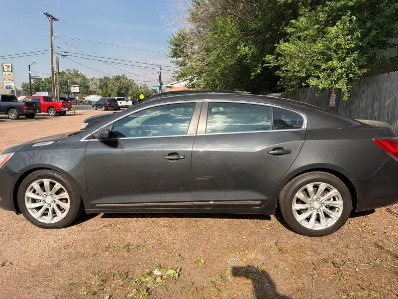 2015 Buick LaCrosse Base's photo
