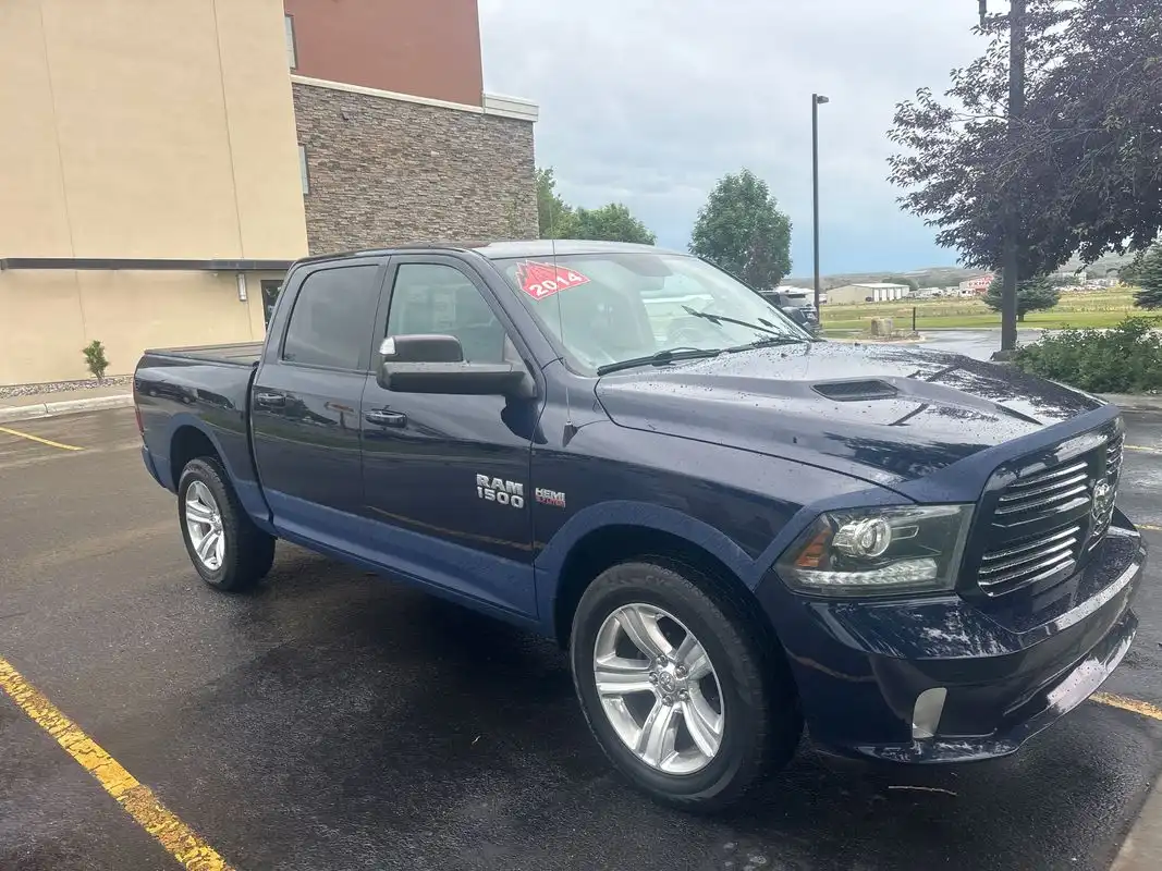 2014 RAM 1500 Sport 4x4 Crew Cab's photo