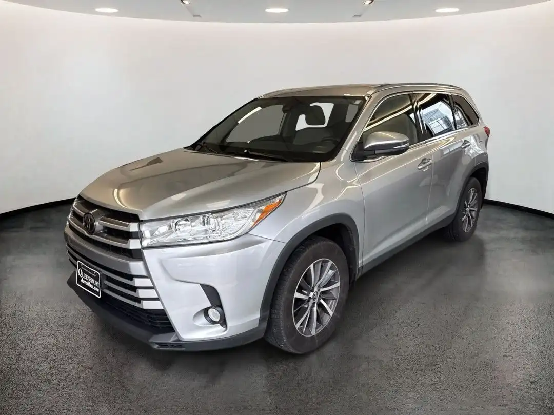 2019 Toyota Highlander XLE 4x4 V6's photo