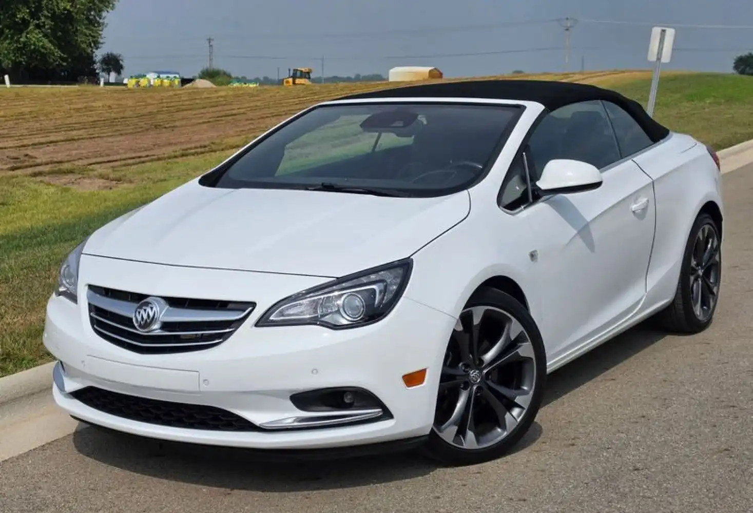 2016 Buick Cascada Premium's photo