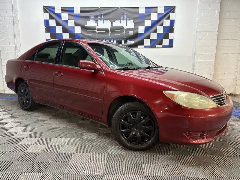 2005 Toyota Camry's photo