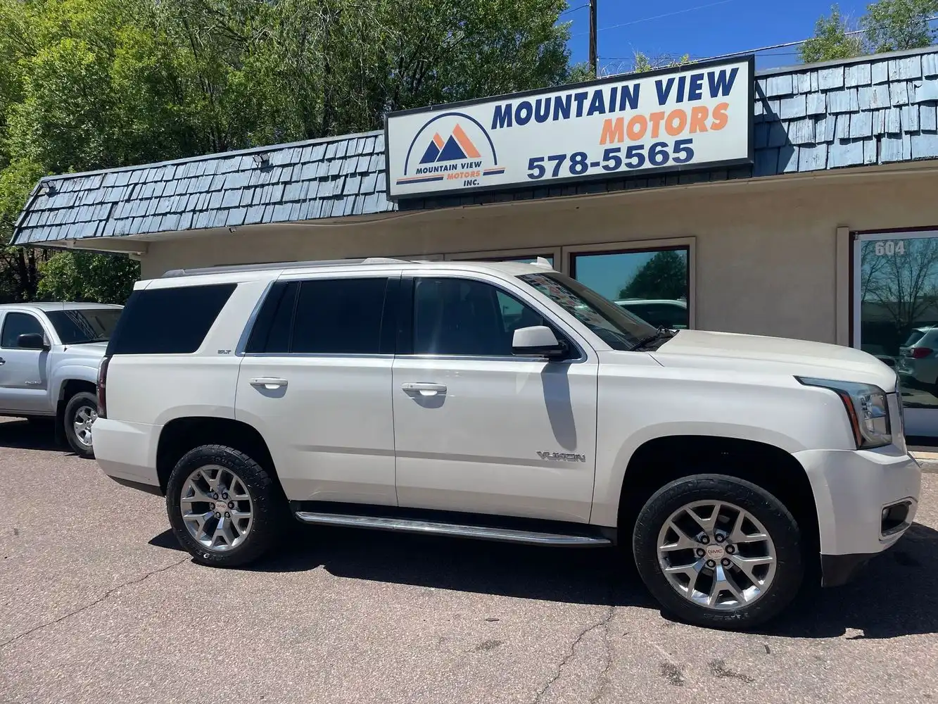 2015 GMC Yukon 4WD SLT's photo
