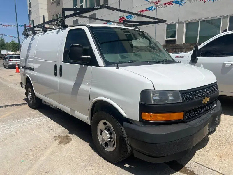 2018 Chevrolet Express 2500 Work Van HD photo 5