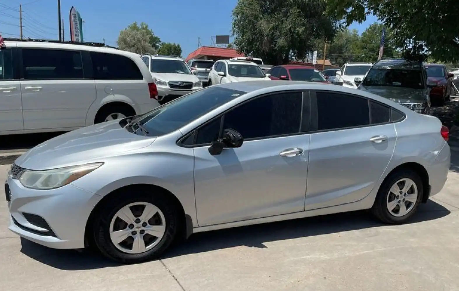2018 Chevrolet Cruze LS Auto's photo