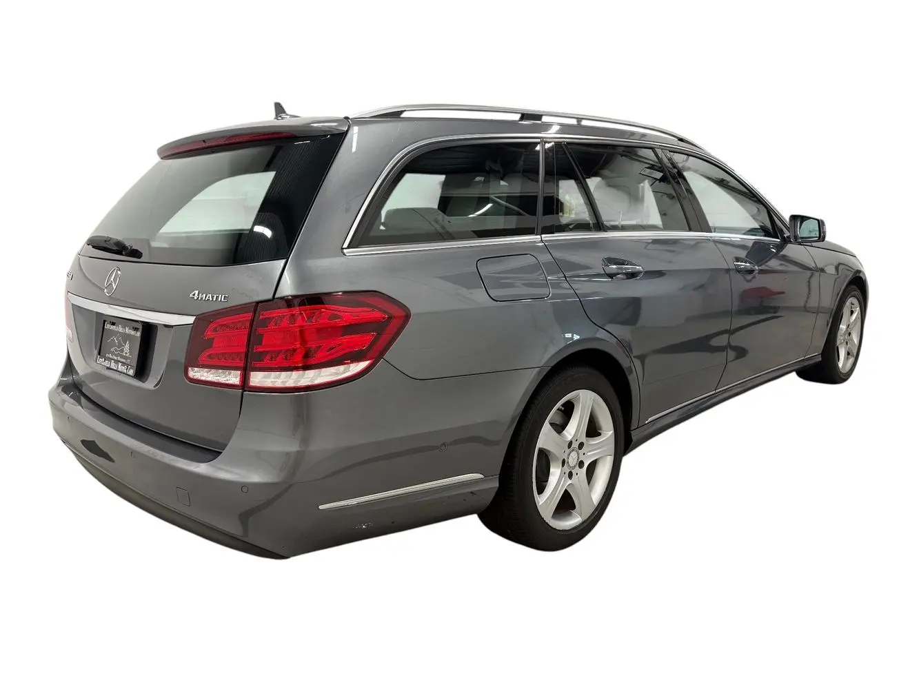 2016 Mercedes-Benz E-Class E350 Luxury 4MATIC photo 4